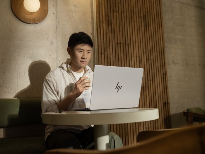 HP Notebook OmniBook 7 14-fs0002ua 14" WUXGA IPS AG, Intel 5-210H, 16GB, F512GB, UMA, Win11P, silver