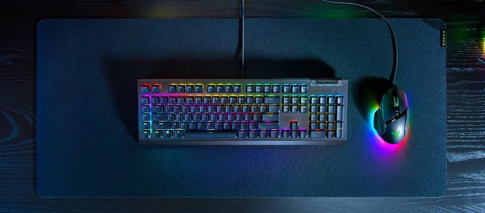 Клавіатура механічна Razer BlackWidow V4 X 110key, Green Switch, USB-A, EN/RU, RGB, чорний