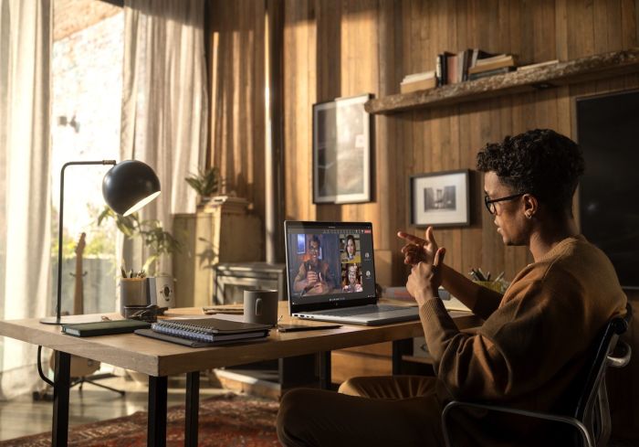 Ноутбук HP OmniBook 7 17-dc0000ua 17.3" FHD IPS Touch, Intel U7-258V, 32GB, F2TB, NVD4050-6, Win11, сріблястий