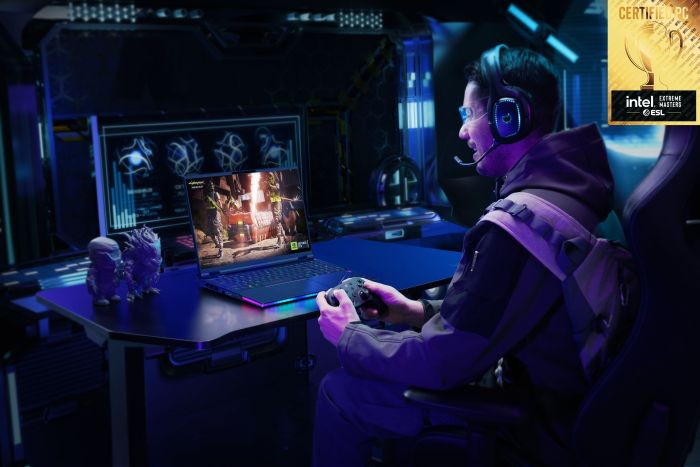 Ноутбук Acer Predator Helios 16 PH16-73 16" OLED, Intel U9-275HX, 64GB, F2TB, NVD5090-24, Win11P, чорний