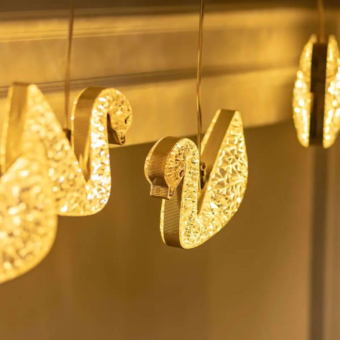 Гірлянда штора з фігурками Сваровскі 3 метри 6 ламп тепле жовте світло 6L3MSWA